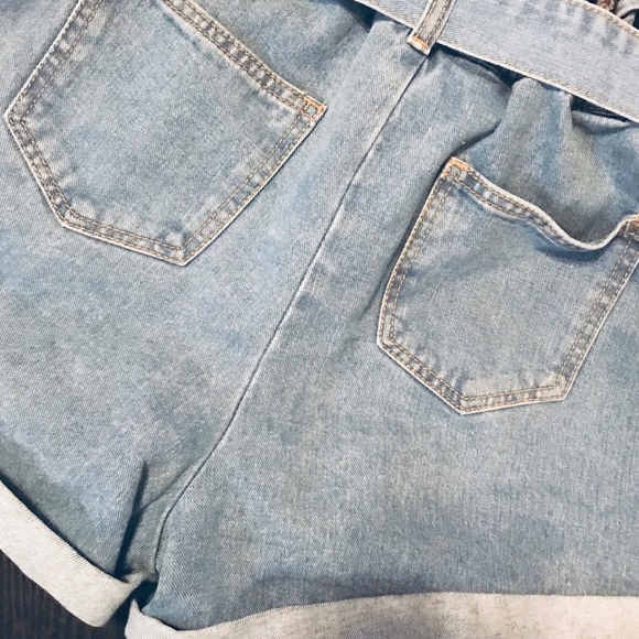 High waisted jean shorts - Picture 5 of 5